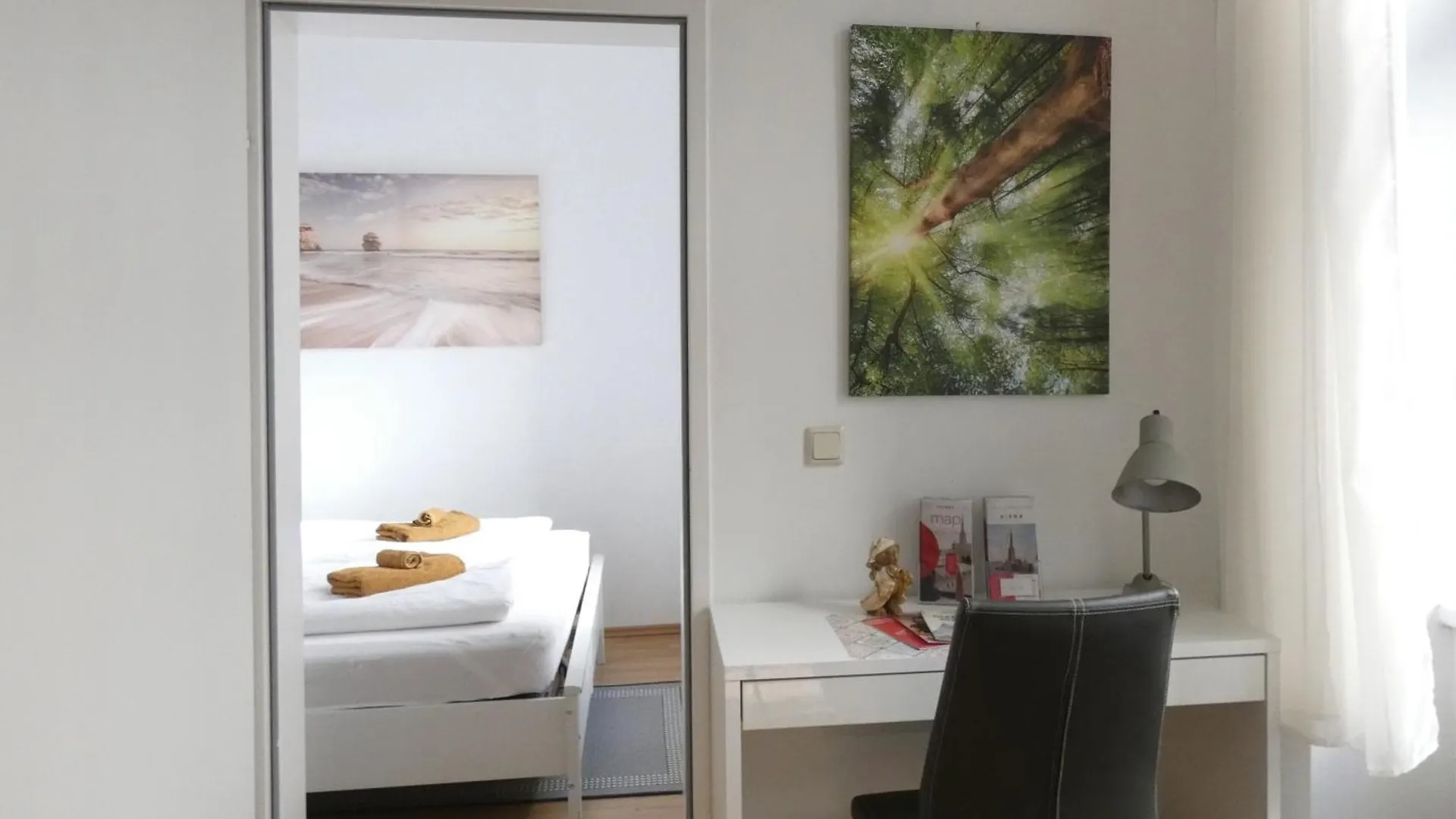 Stylish, Central 2-Room Flat Near Augarten Vienna Austria